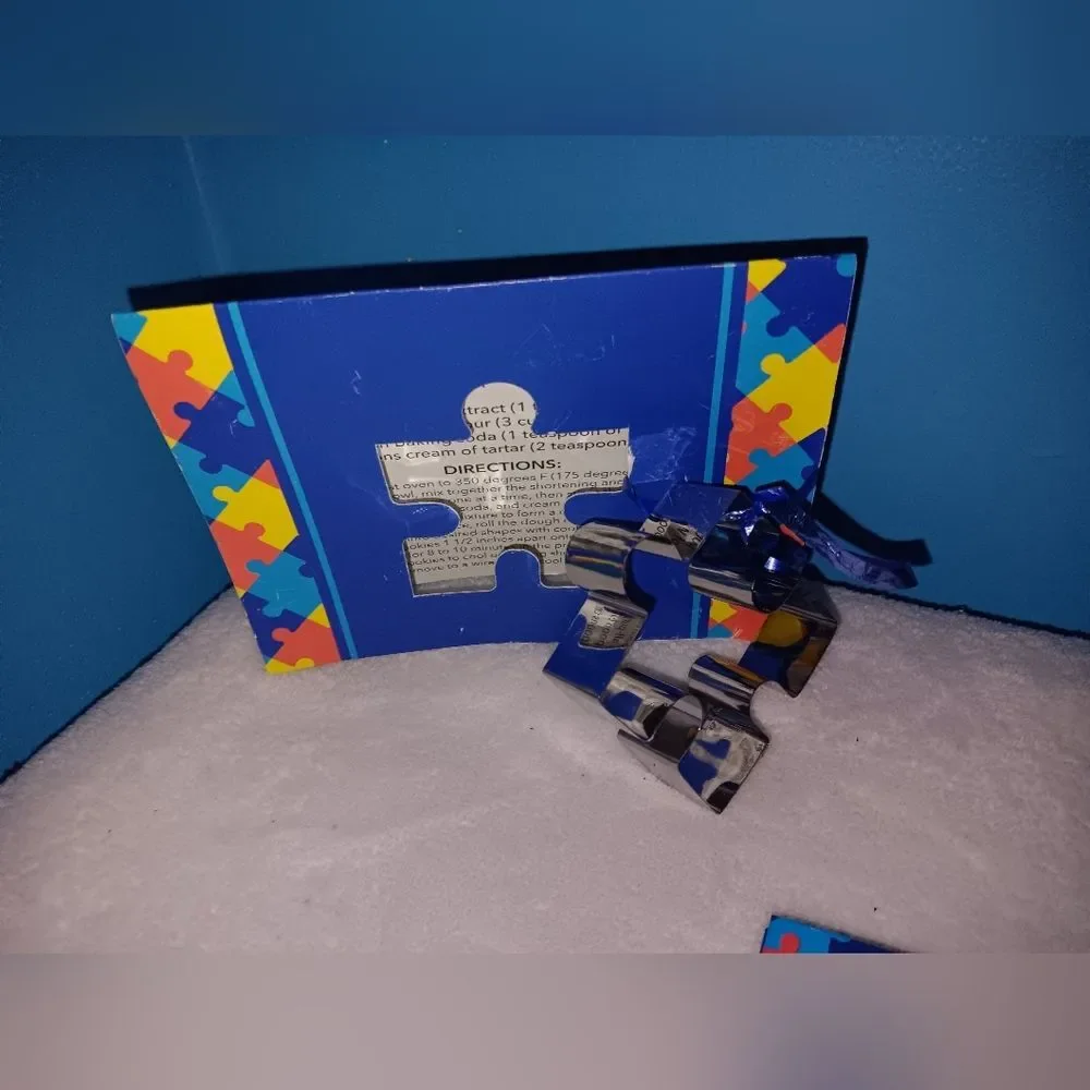 NWOT Autism Themed Gift Set